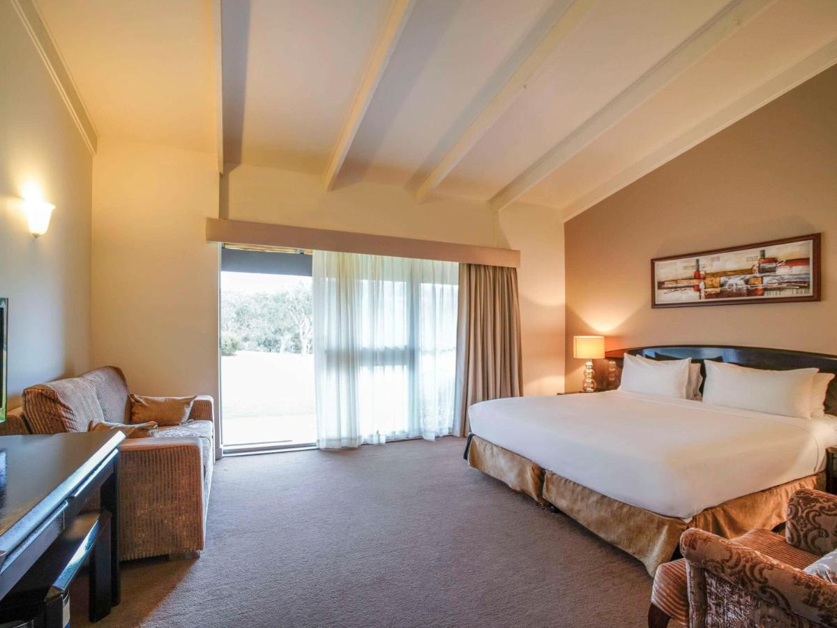 Hotel Breakfree Wirrina Cove Exterior foto